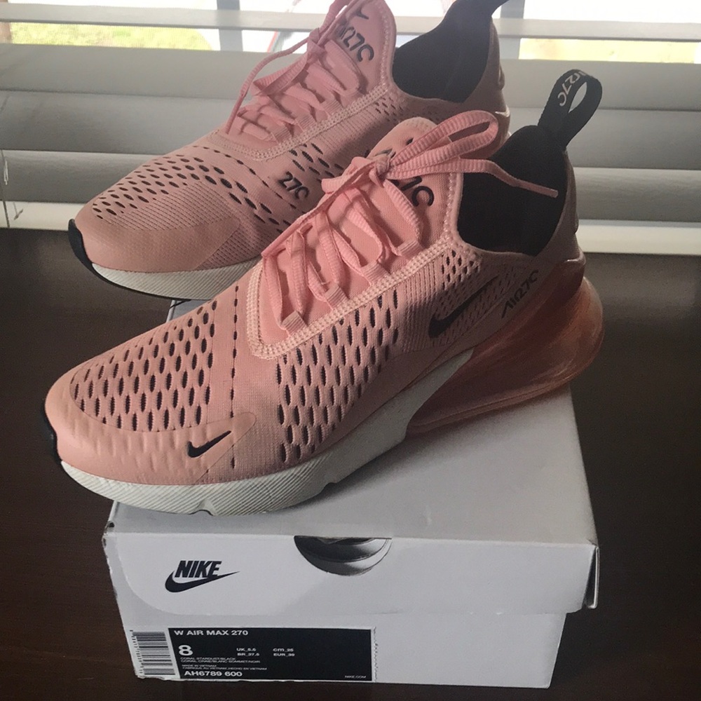 Nike Air Max 270